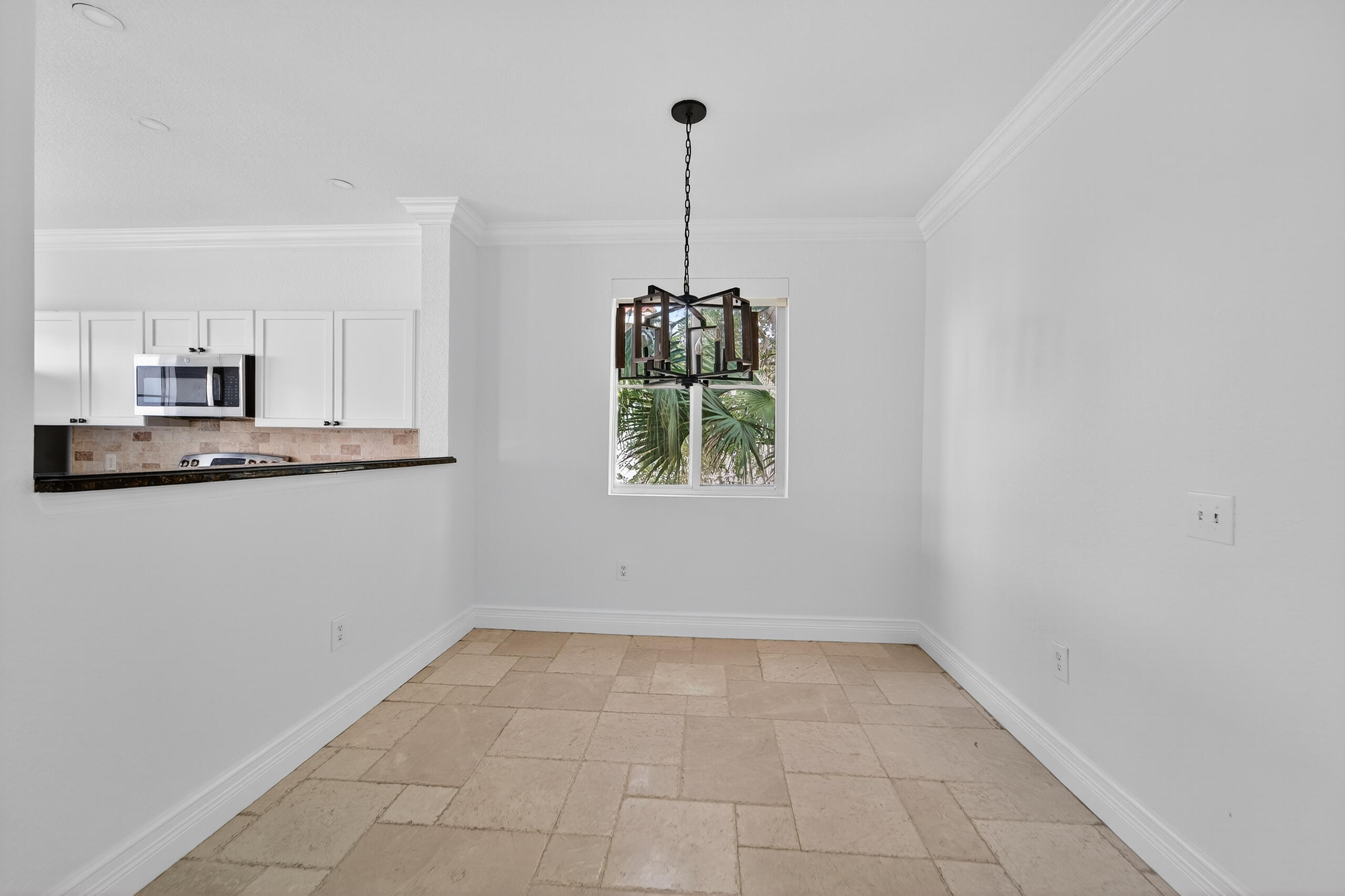 RESIDENCES AT LEGACY PLAC - Residential Lease