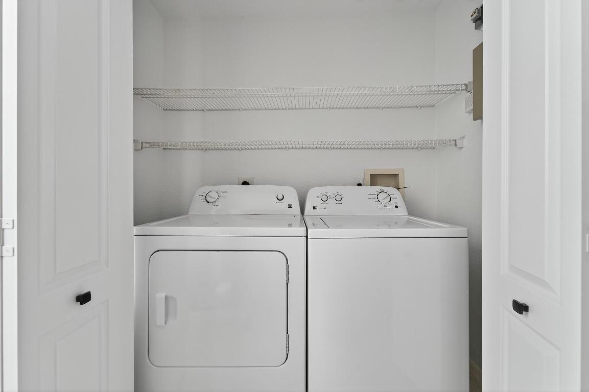 RESIDENCES AT LEGACY PLACE CONDO - Residential Lease