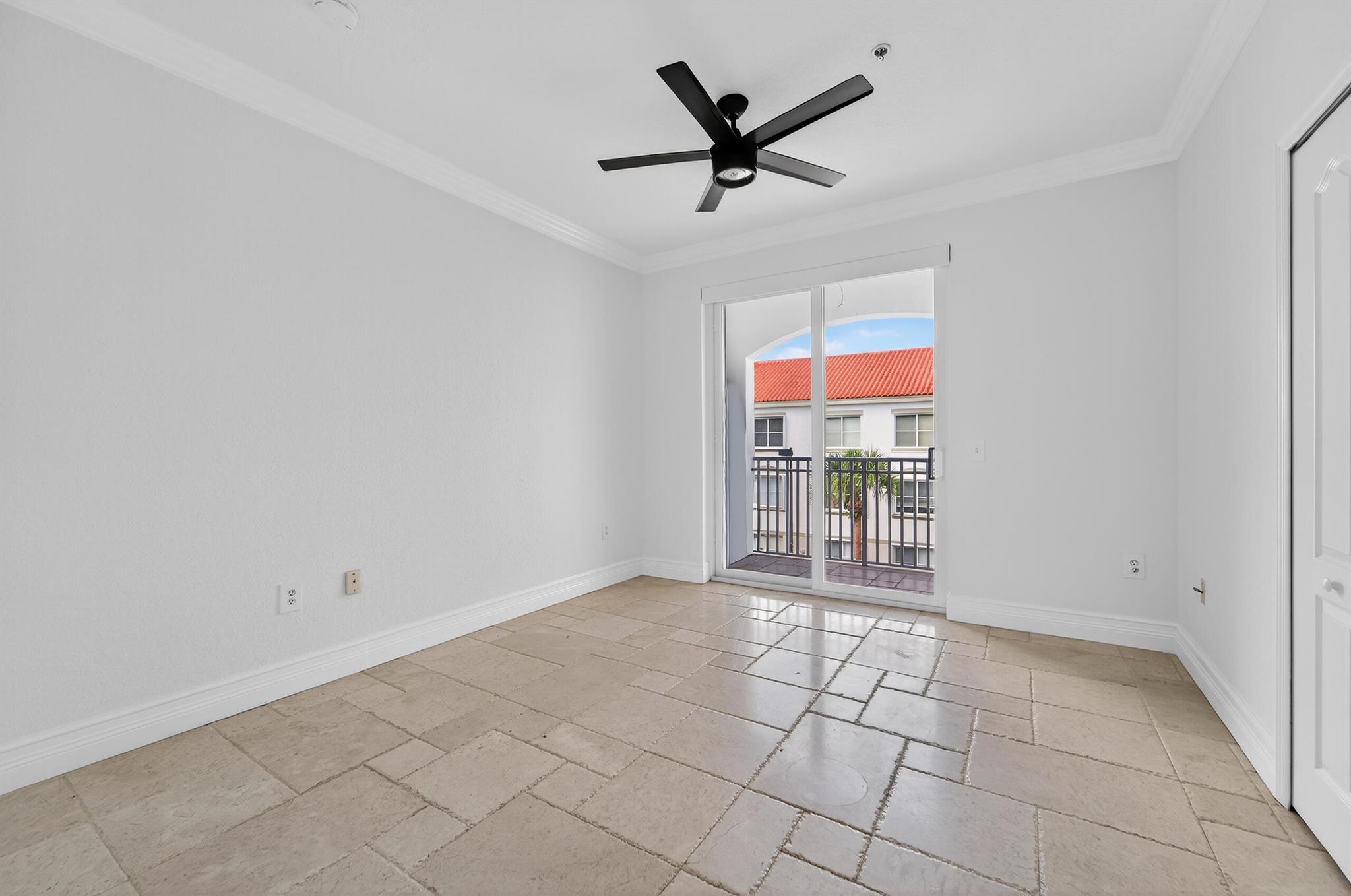 RESIDENCES AT LEGACY PLAC - Residential Lease