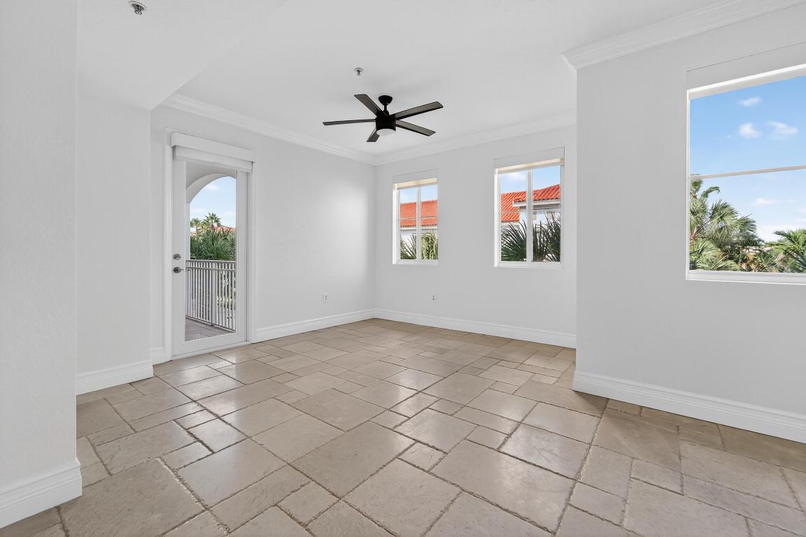 RESIDENCES AT LEGACY PLACE CONDO - Residential Lease