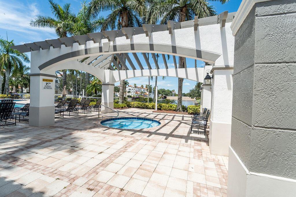 RESIDENCES AT LEGACY PLAC - Residential Lease