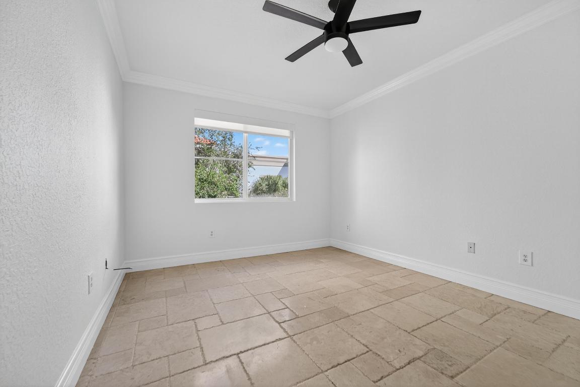 RESIDENCES AT LEGACY PLACE CONDO - Residential Lease