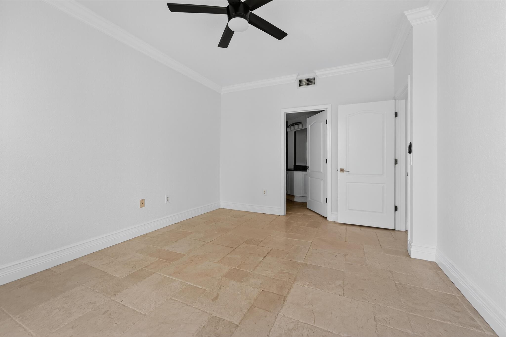 RESIDENCES AT LEGACY PLAC - Residential Lease