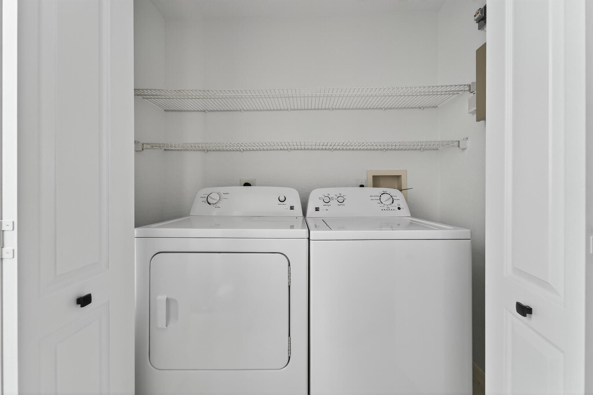 RESIDENCES AT LEGACY PLAC - Residential Lease