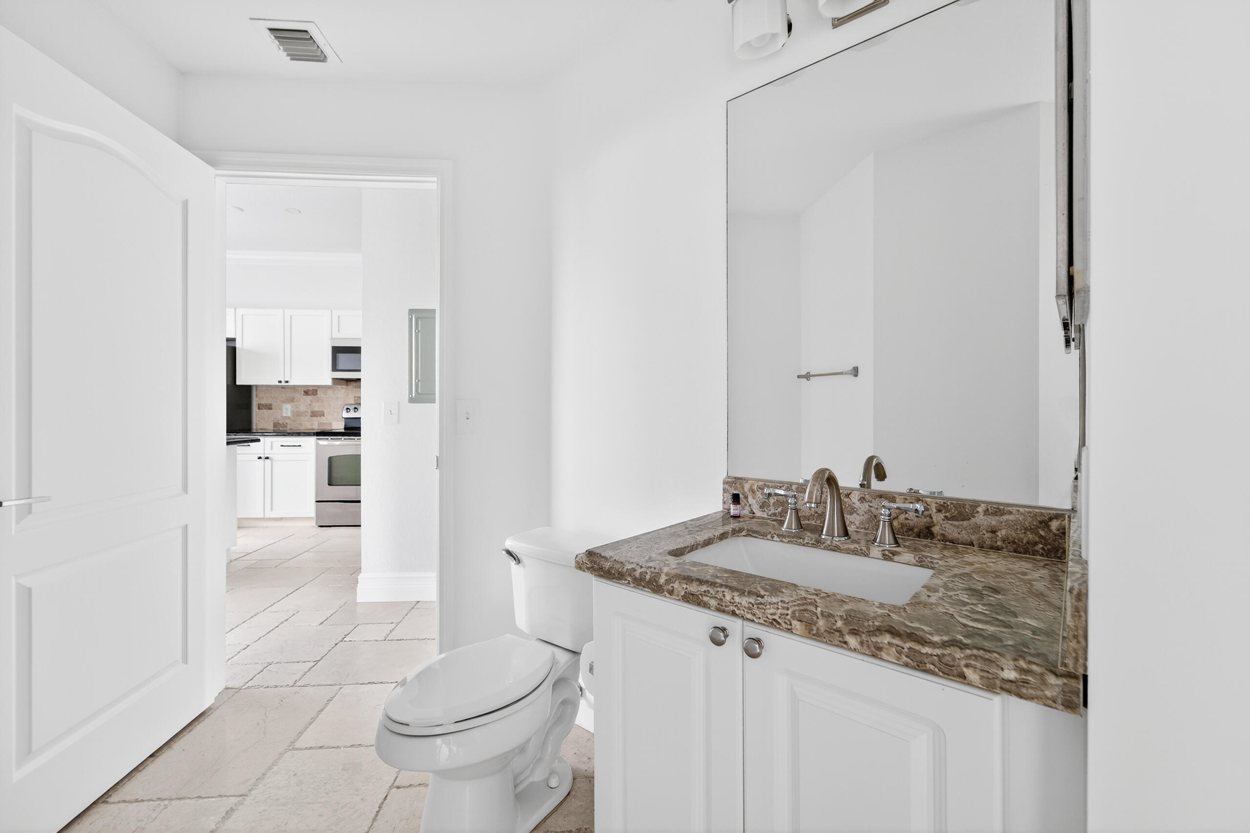 RESIDENCES AT LEGACY PLAC - Residential Lease