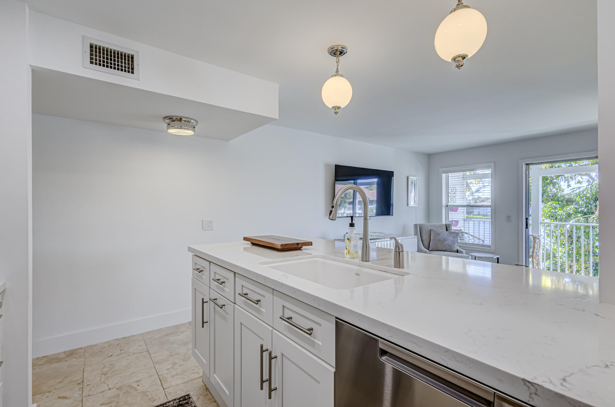 CYPRESS POINT CONDO - Residential Lease