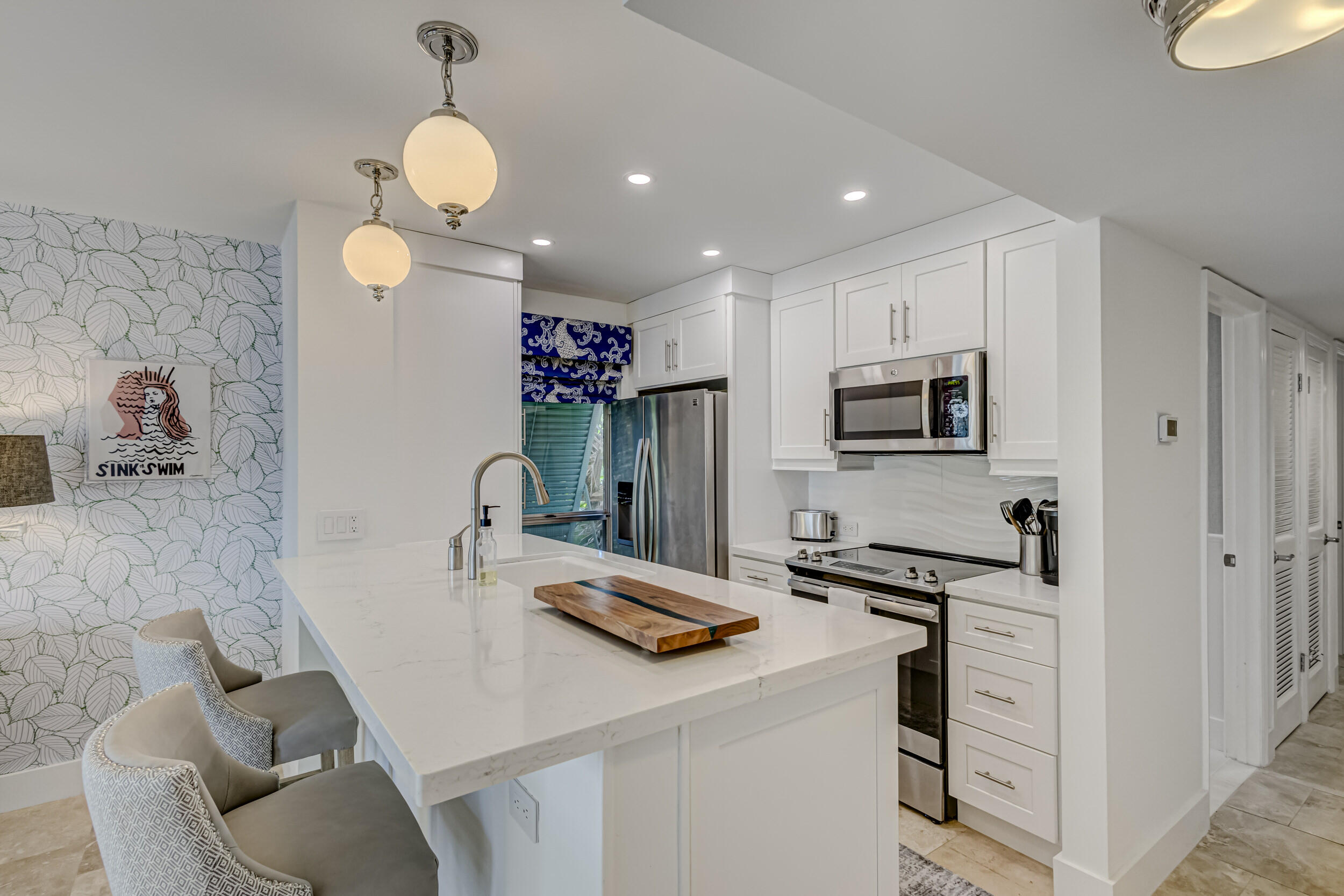 CYPRESS POINT CONDO - Residential Lease