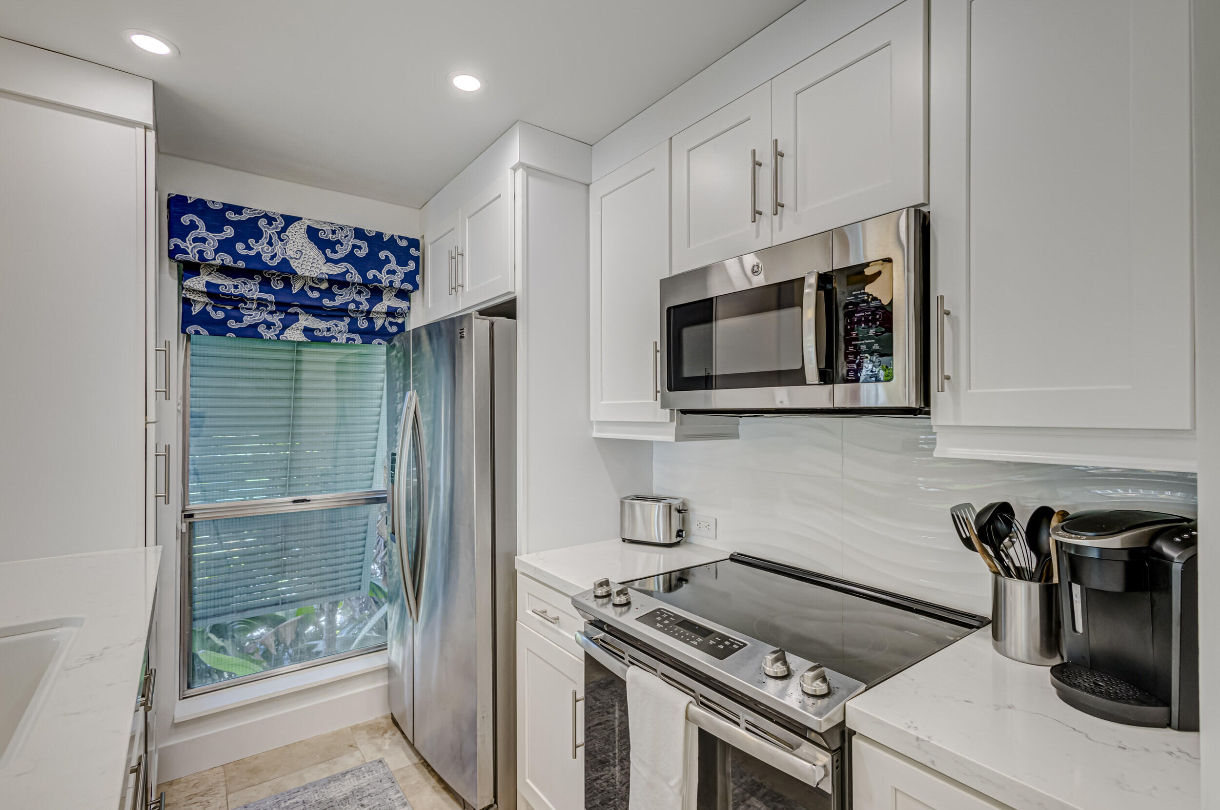 CYPRESS POINT CONDO - Residential Lease