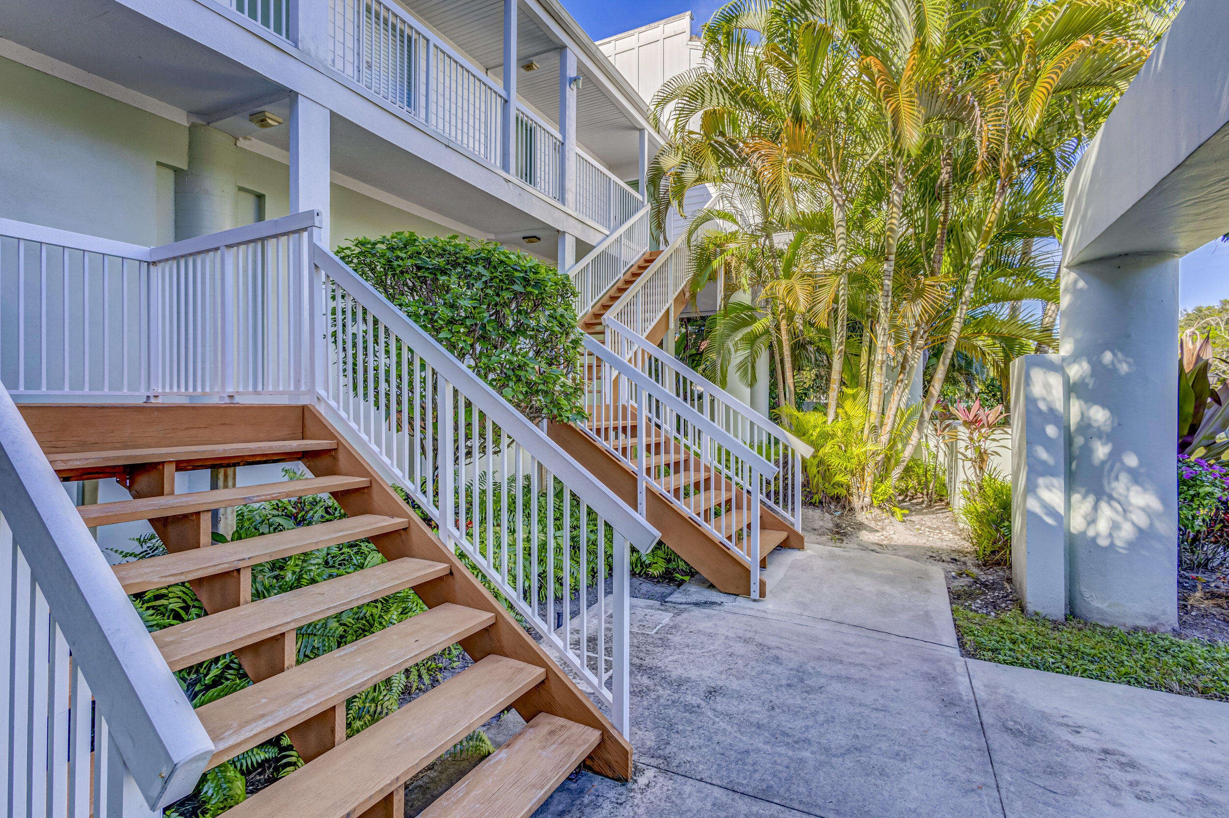 CYPRESS POINT CONDO - Residential Lease