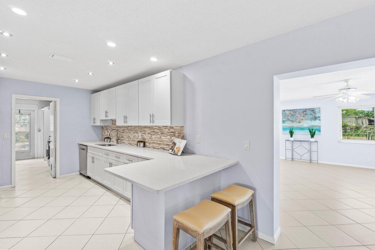 HYPOLUXO VILLAGE 1 - Residential Lease