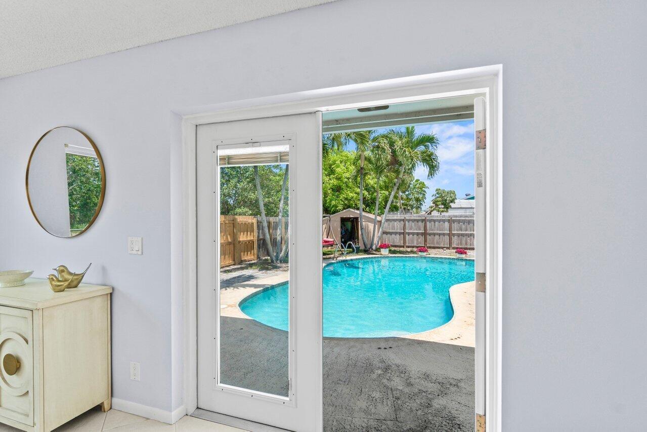 HYPOLUXO VILLAGE 1 - Residential Lease