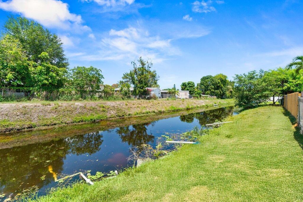 Photo of 3187 Buccaneer Road, Lake Worth, FL 33462 (MLS # B26004718)