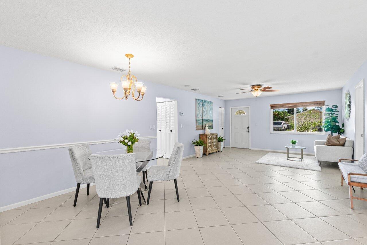 HYPOLUXO VILLAGE 1 - Residential Lease