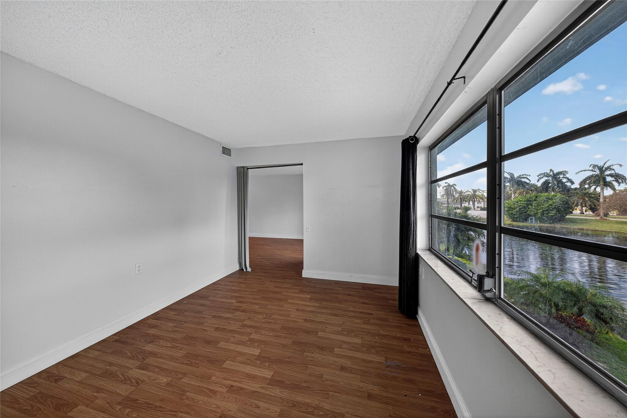 WYNMOOR - Residential