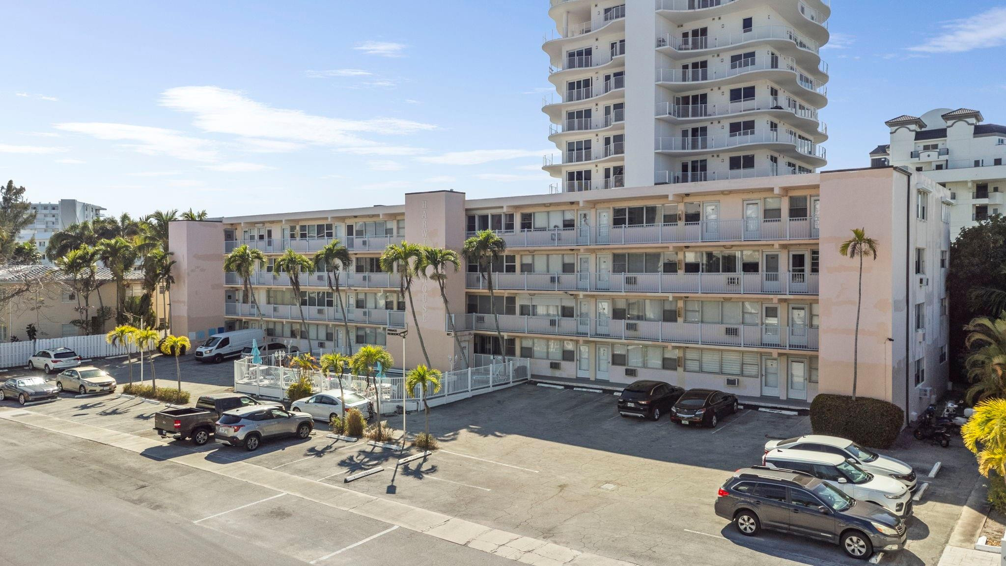 HARWICK HOUSE - Residential