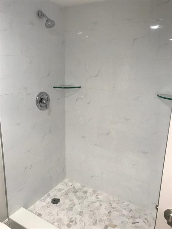 TEQUESTA HILLS CONDO - Residential Lease