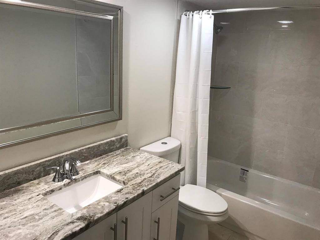 TEQUESTA HILLS CONDO - Residential Lease