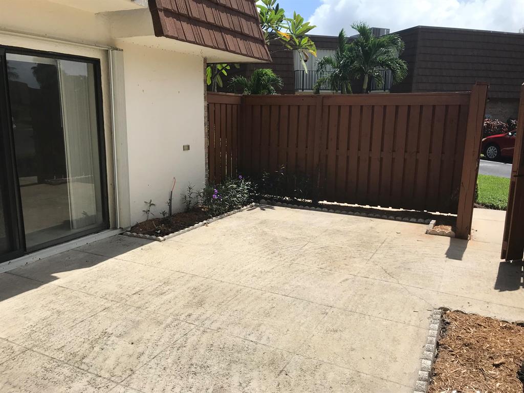 TEQUESTA HILLS CONDO - Residential Lease