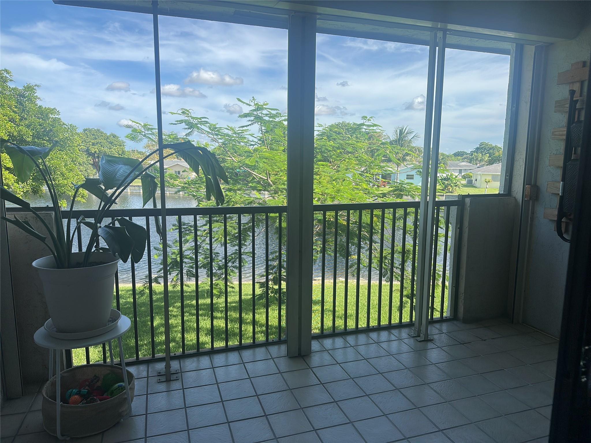 Tamarac Gardens - Residential