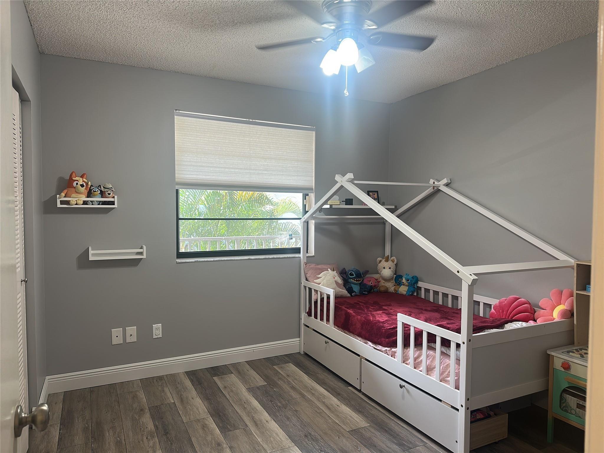 Tamarac Gardens - Residential