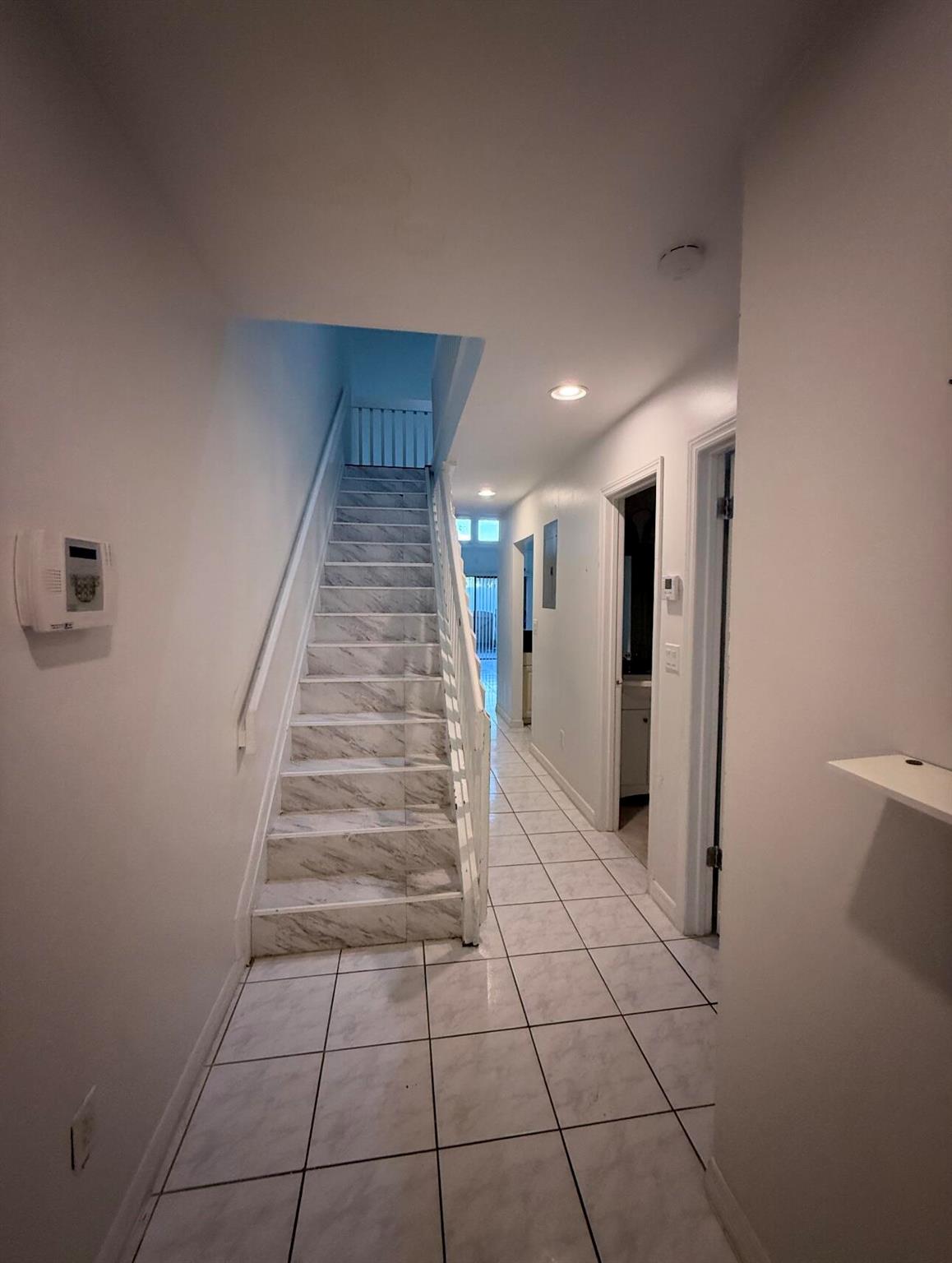 PARKSIDE GREEN - Residential Lease