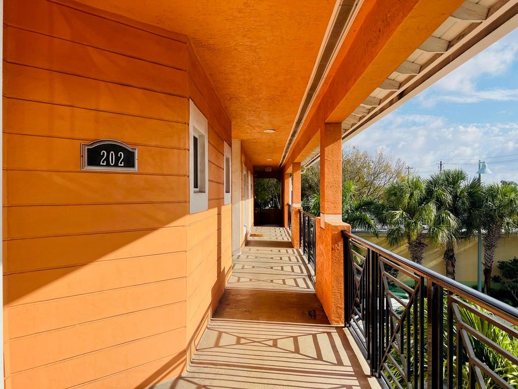 Photo of 325 NE 2nd Avenue #202, Delray Beach, FL 33444 (MLS # R11093290)