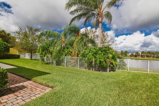 The Lakes at Tradition - Residential