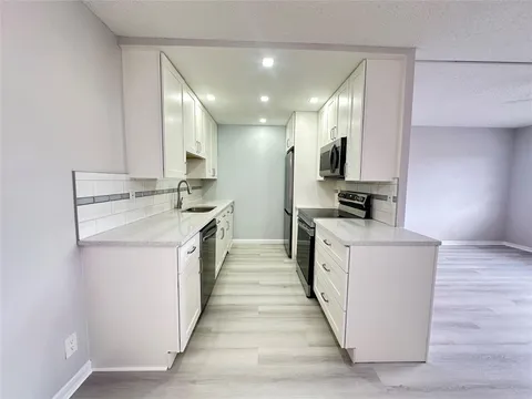2048 Newport N Unit 2048, Deerfield Beach, FL MLS: F10499624
