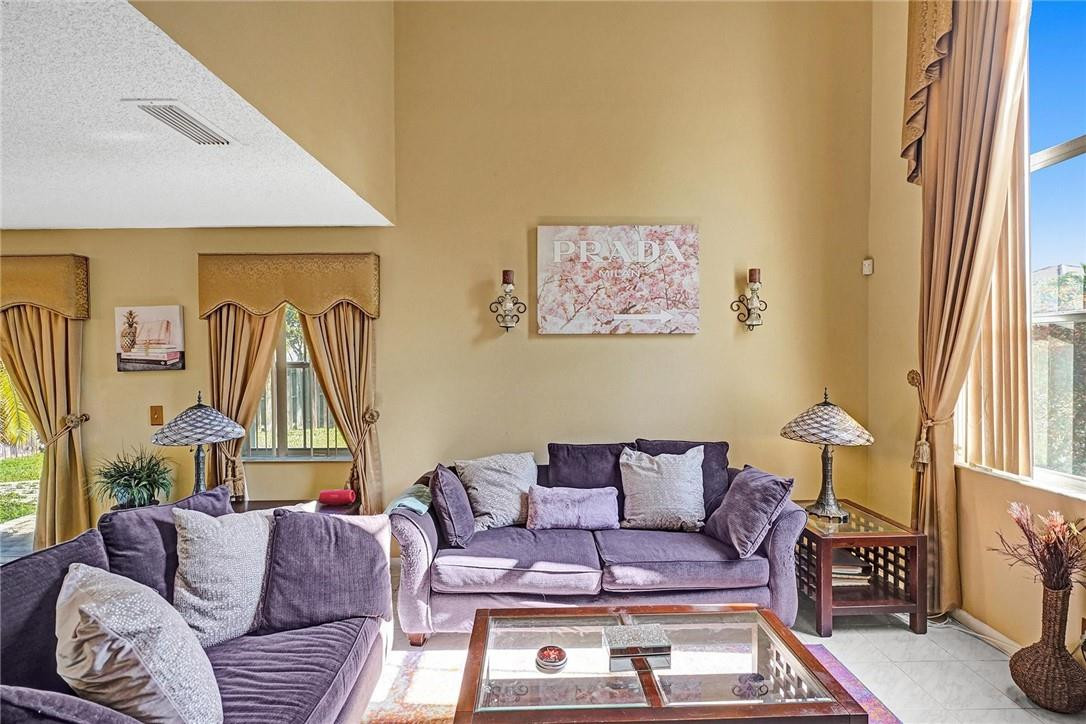 Coral Bay Prcl H 140-10 B - Residential
