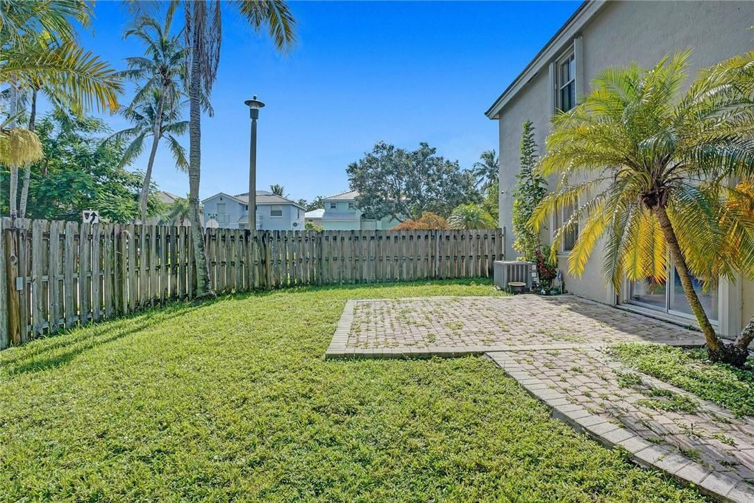 Coral Bay Prcl H 140-10 B - Residential