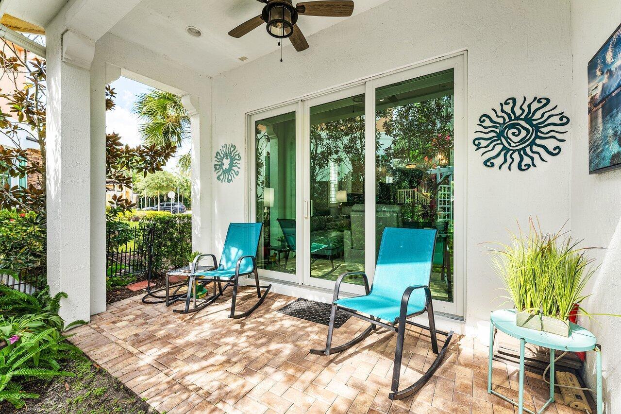 TREVI ISLE - Residential