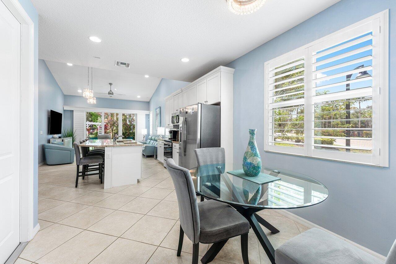 TREVI ISLE - Residential