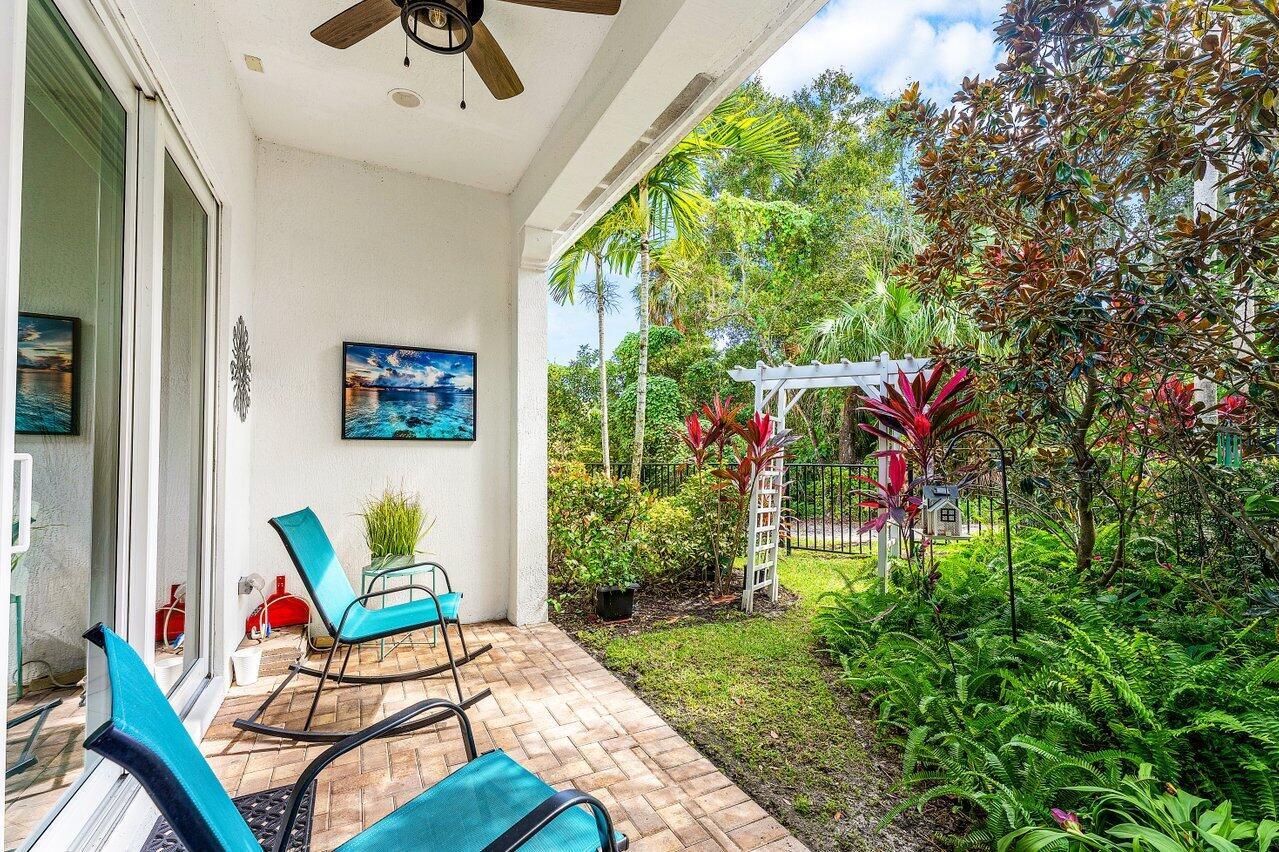 TREVI ISLE - Residential