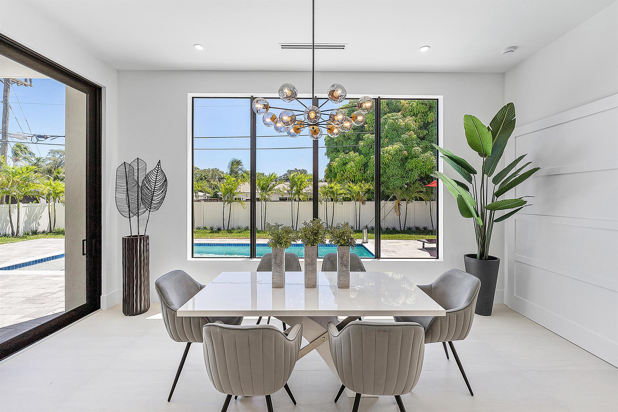 BOCA RATON SQUARE - Residential