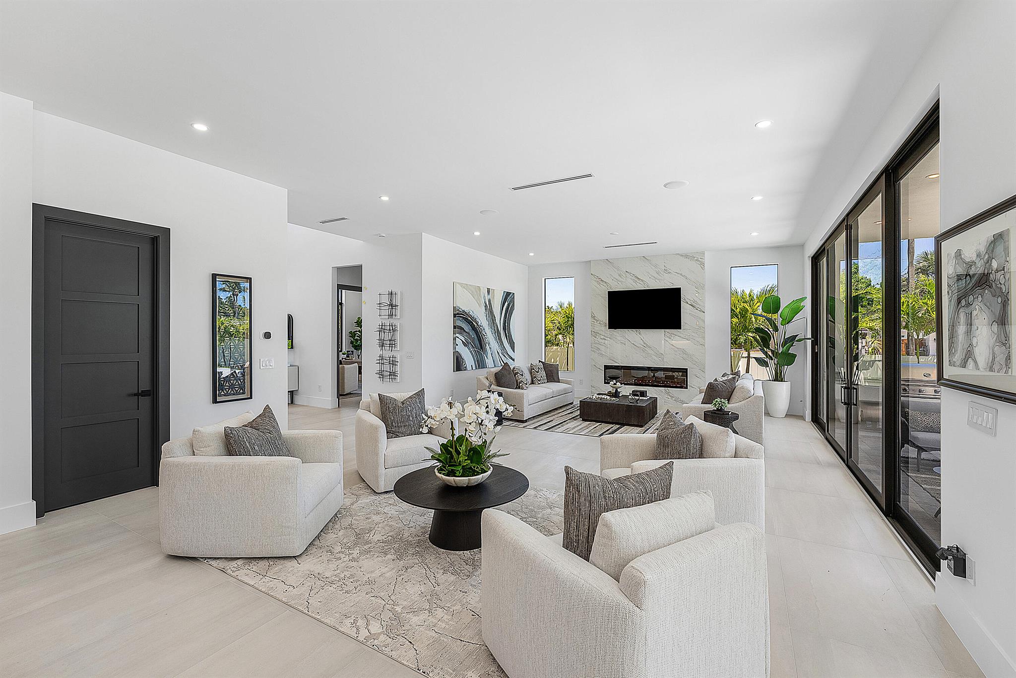 BOCA RATON SQUARE - Residential