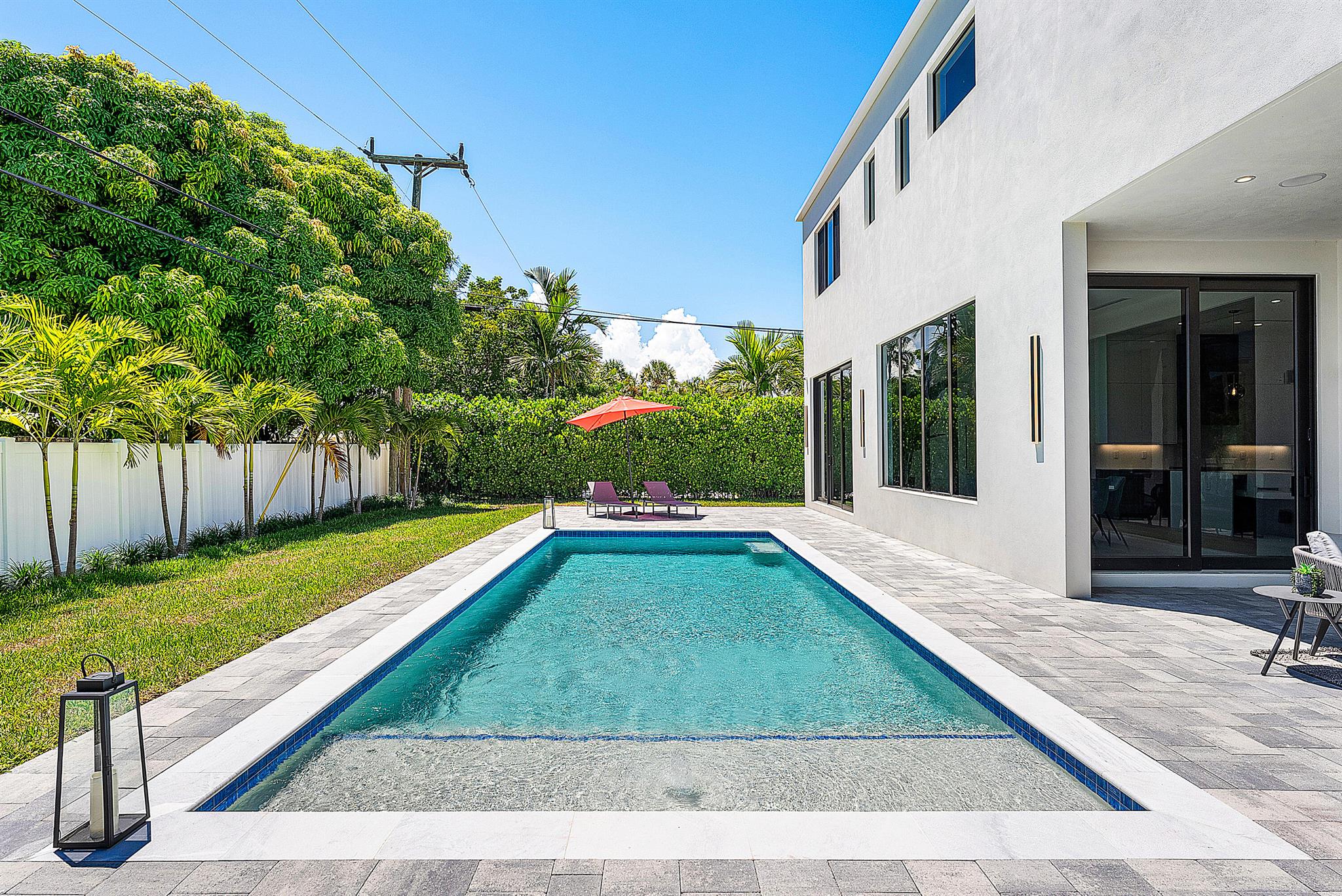 BOCA RATON SQUARE - Residential