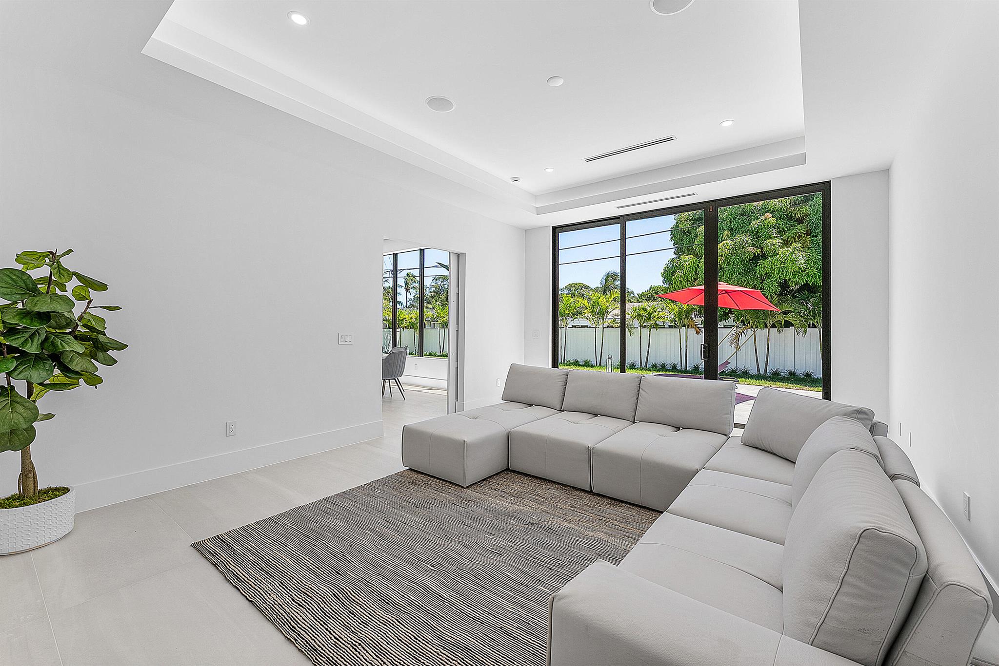 BOCA RATON SQUARE - Residential