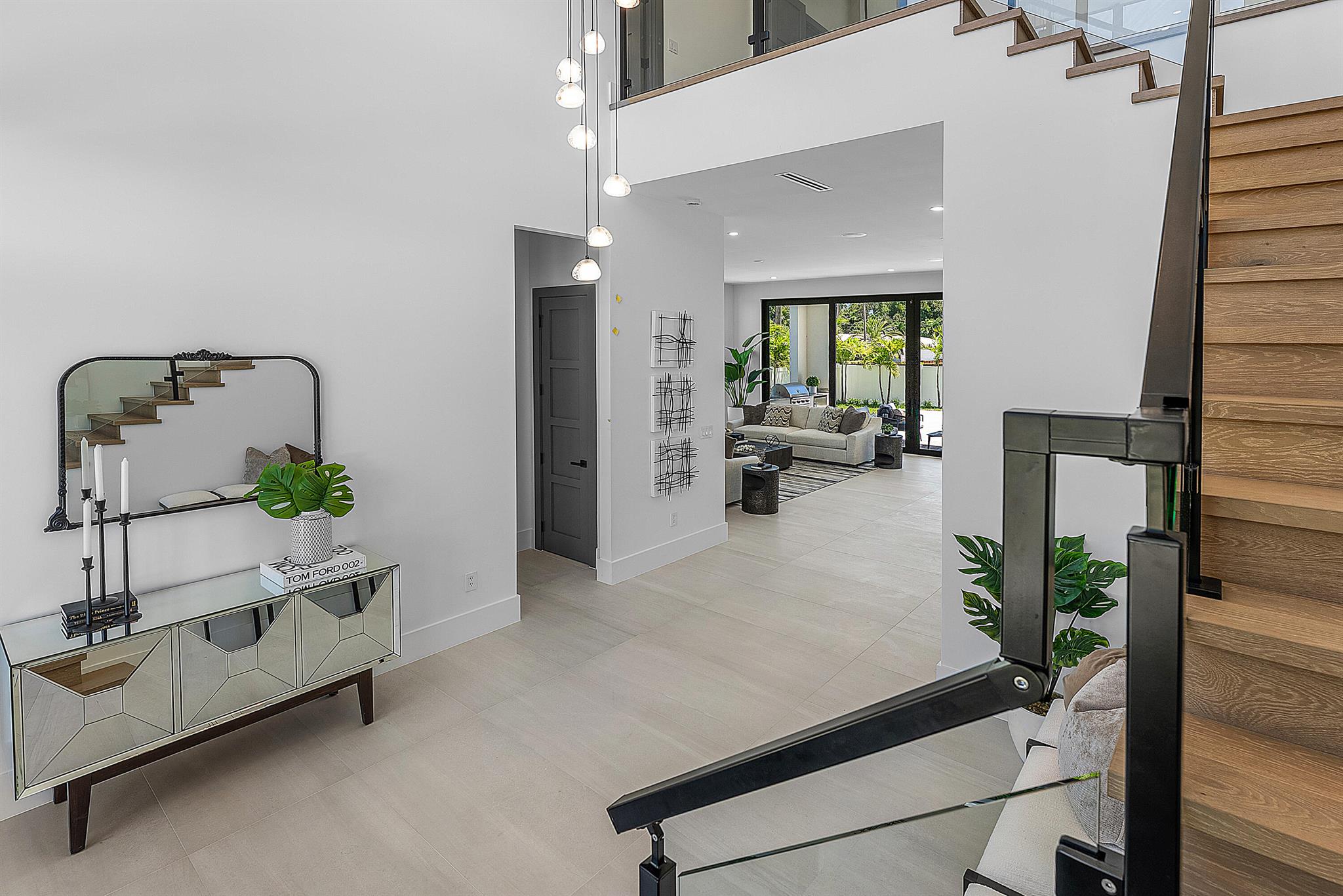 BOCA RATON SQUARE - Residential