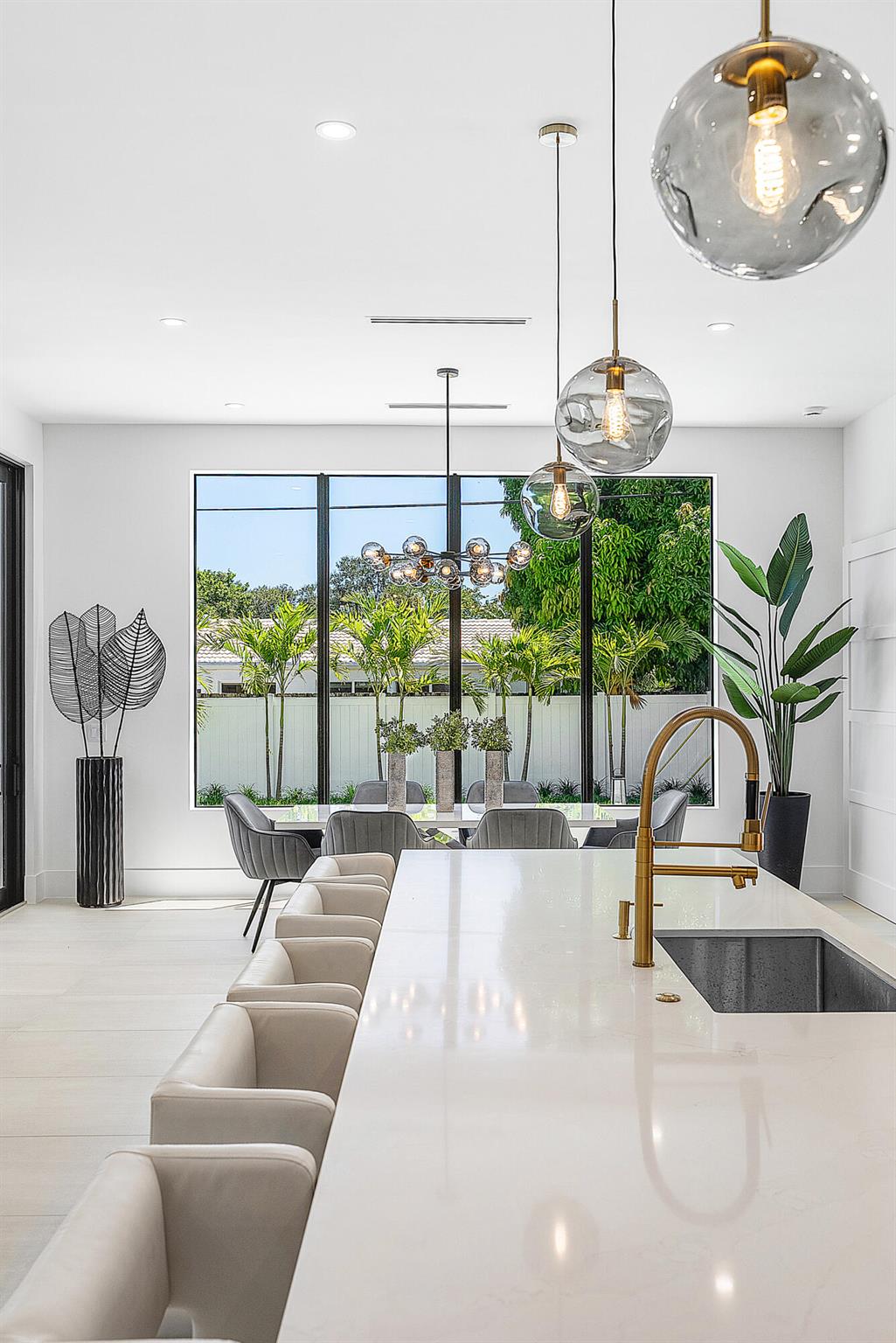 BOCA RATON SQUARE - Residential