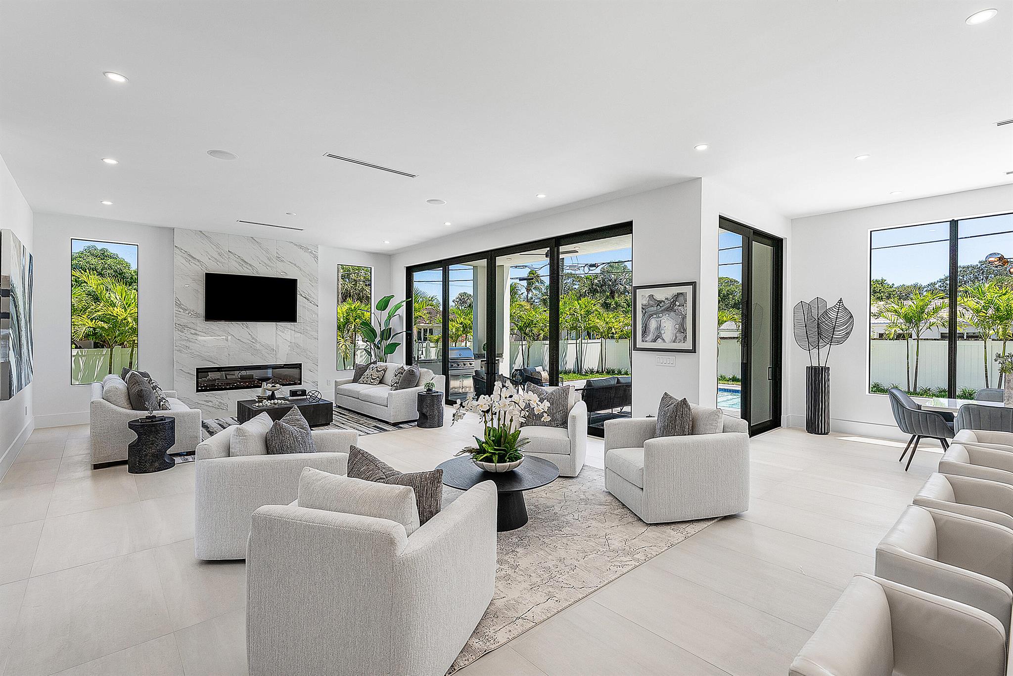 BOCA RATON SQUARE - Residential