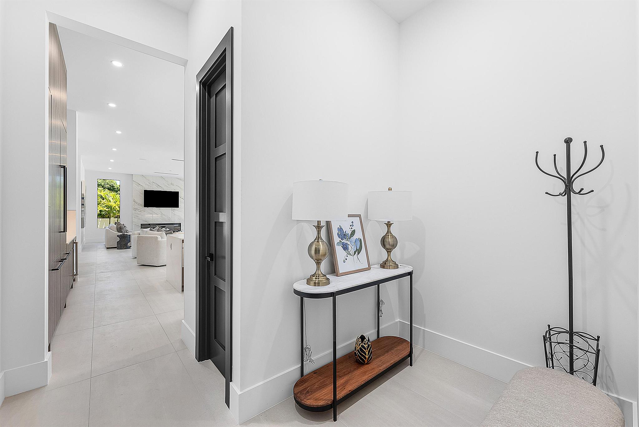 BOCA RATON SQUARE - Residential