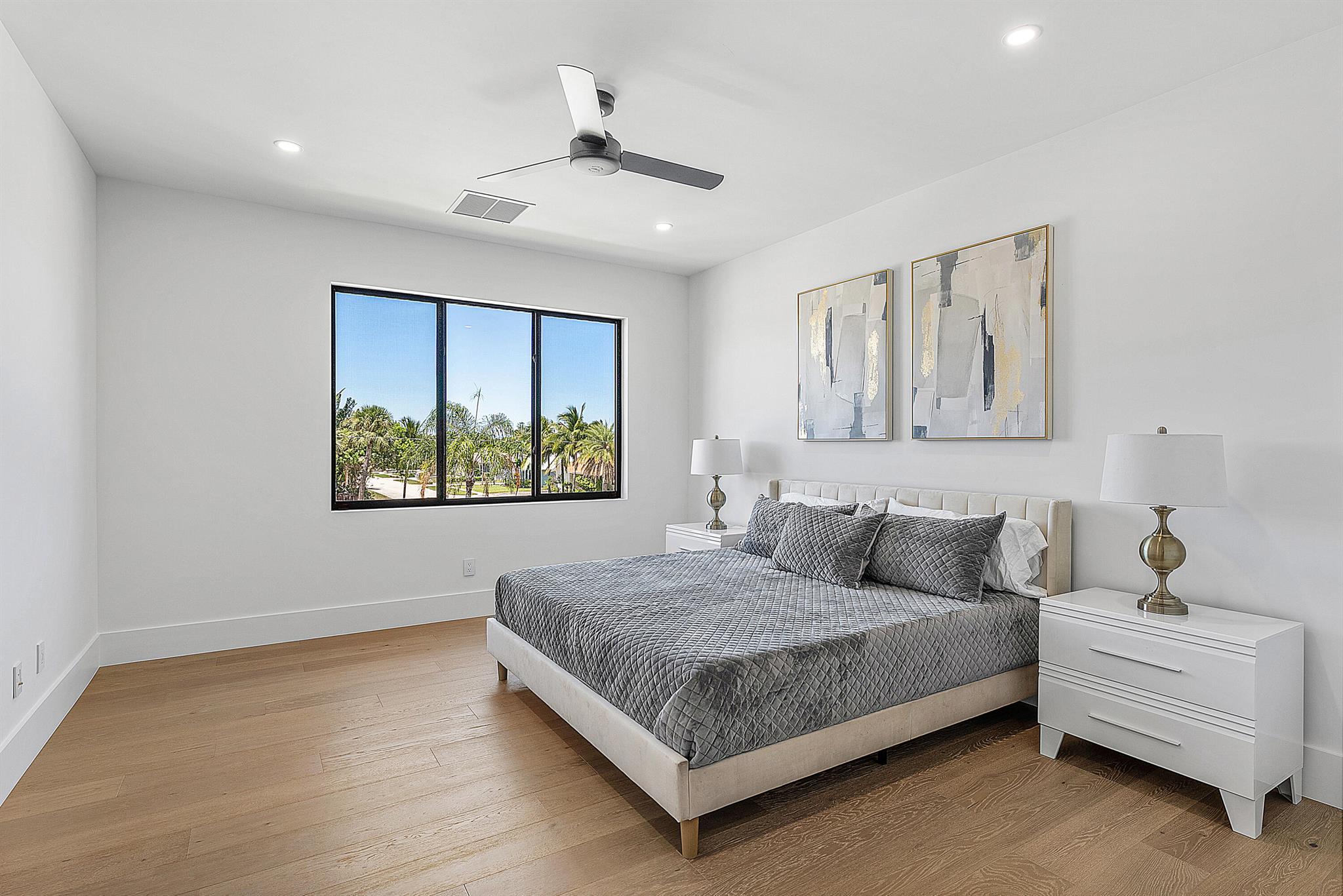 BOCA RATON SQUARE - Residential