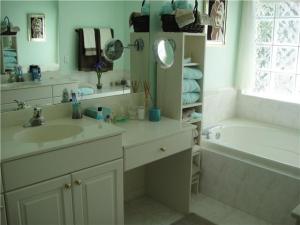 VENETIAN ISLES - Residential