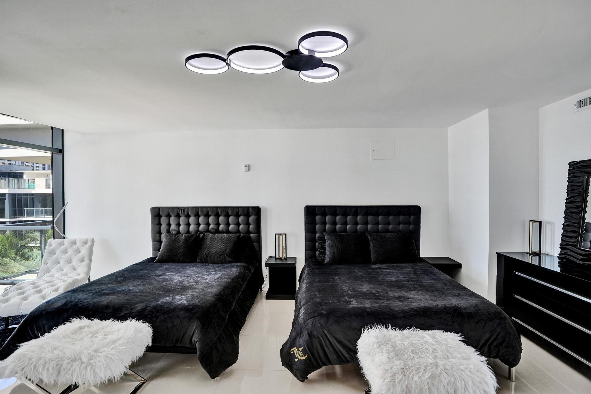 SAGE BEACH - Residential