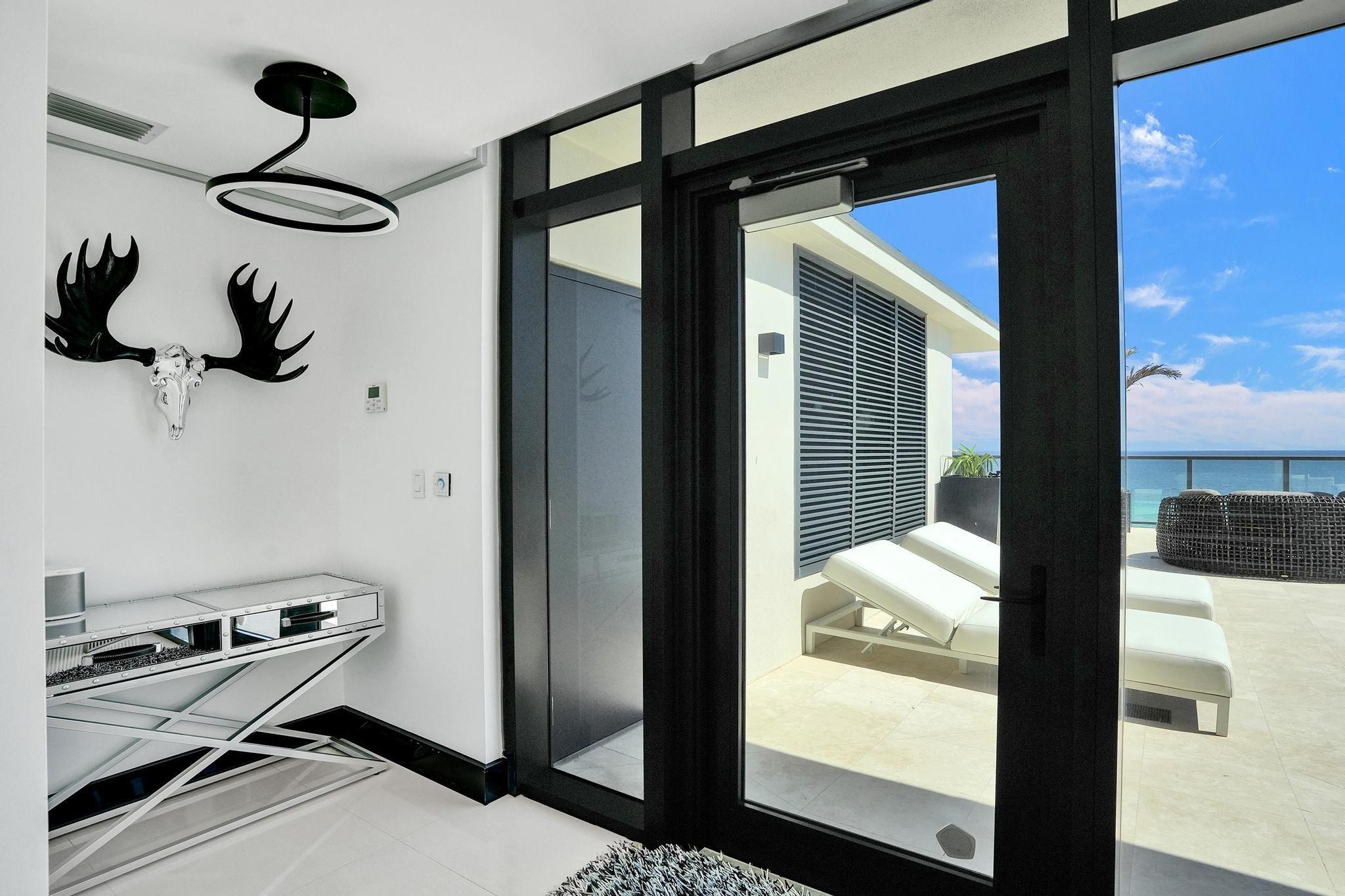 SAGE BEACH - Residential