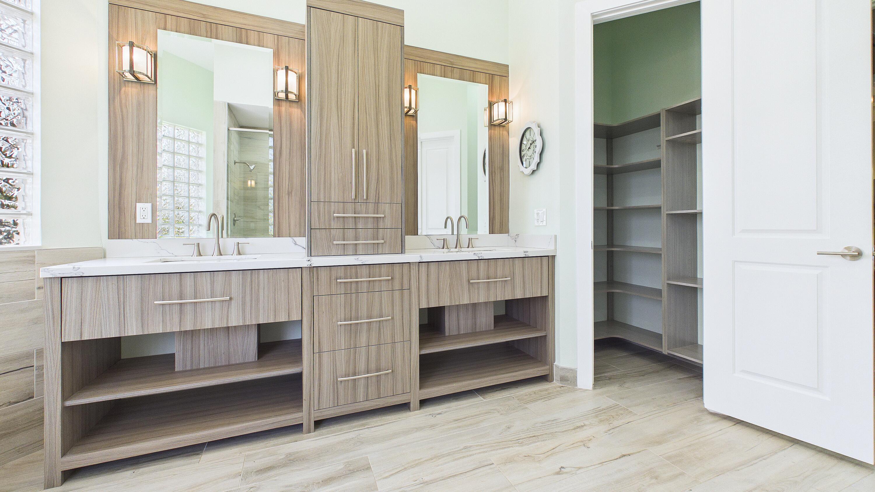 D & M ACRES - Residential