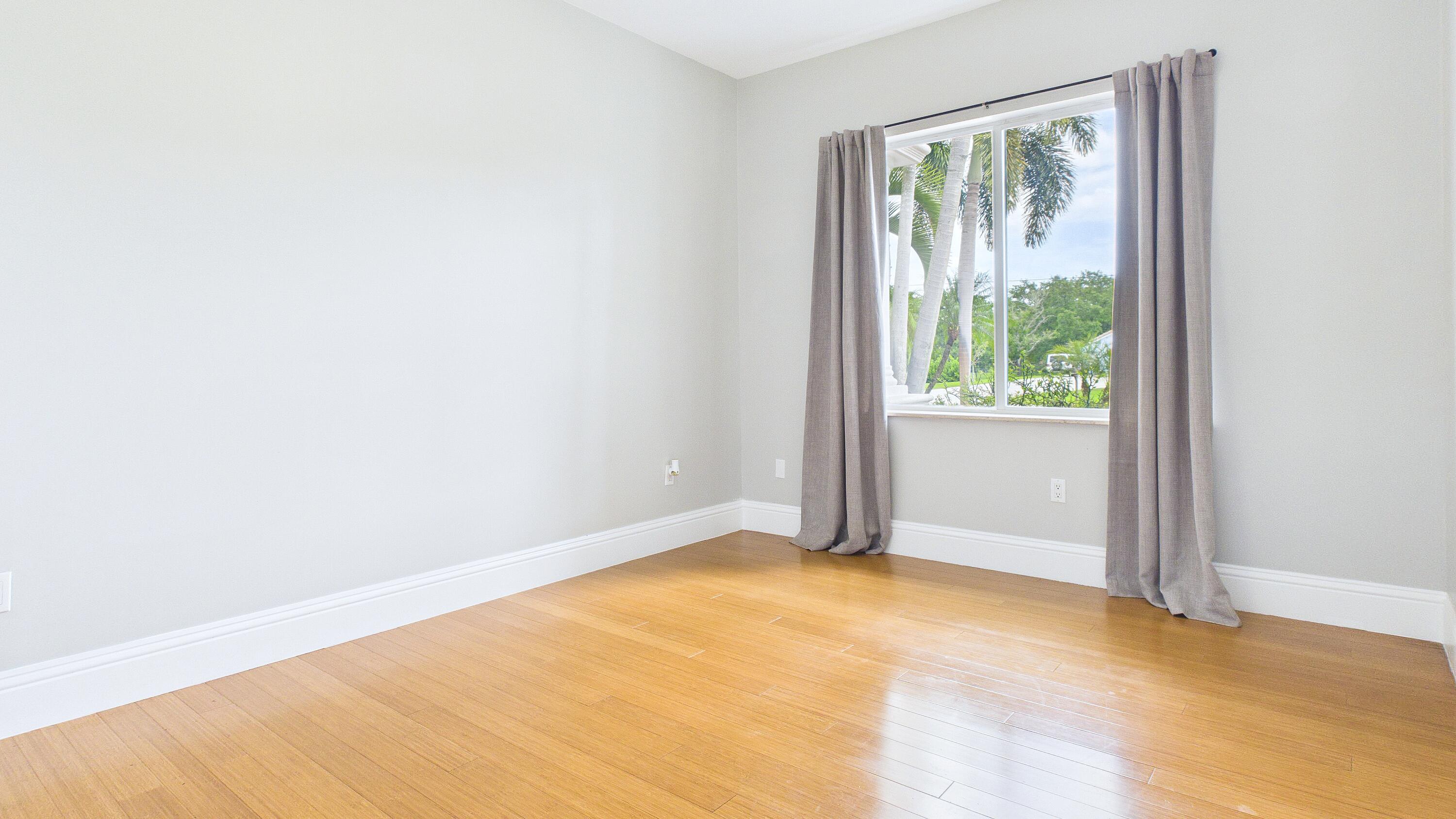 D & M ACRES - Residential