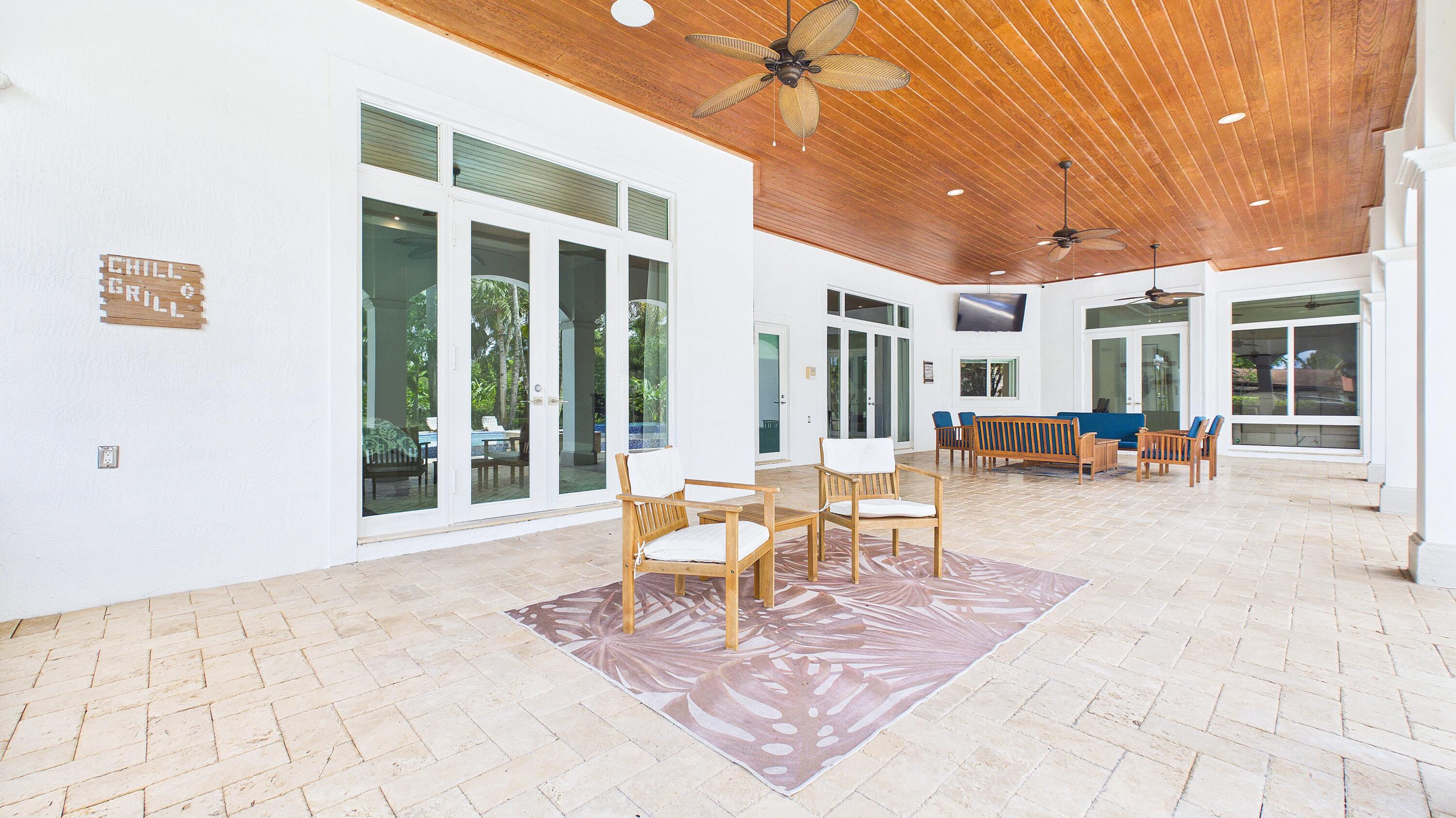 D & M ACRES - Residential