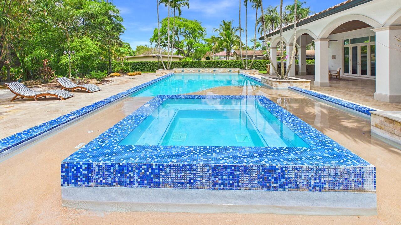 D & M ACRES - Residential