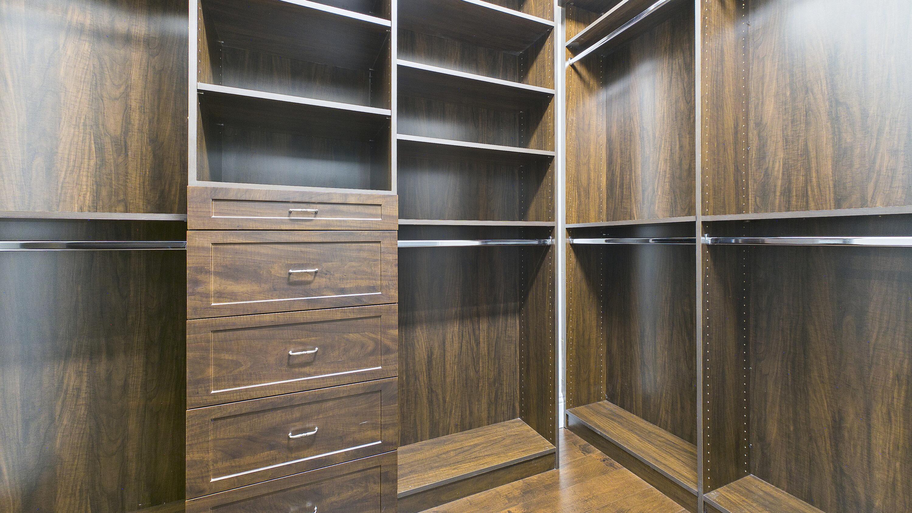 D & M ACRES - Residential